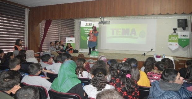 TEMA Vakfından Ahlat'ta öğrencilere bilgilendirme semineri