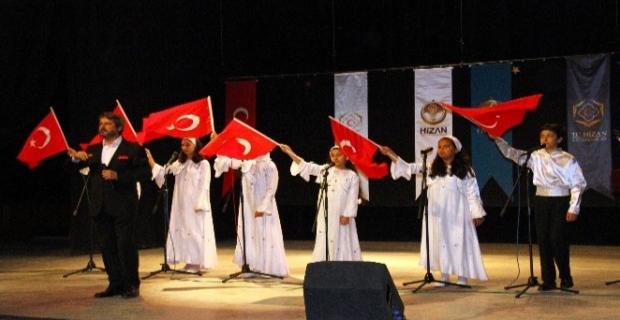 Hizan’da ilahi konseri