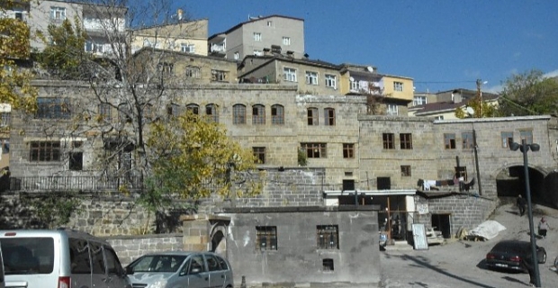 Bitlis'te ‘Sokak Sağlıklaştırma' projesinin 3. etabı başlatılıyor