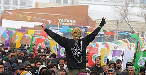 Newroz Tatvan’da büyük bir coşkuyla kutlandı